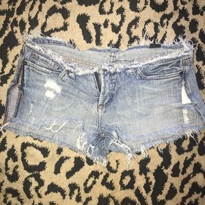 Cutoff denim shorts